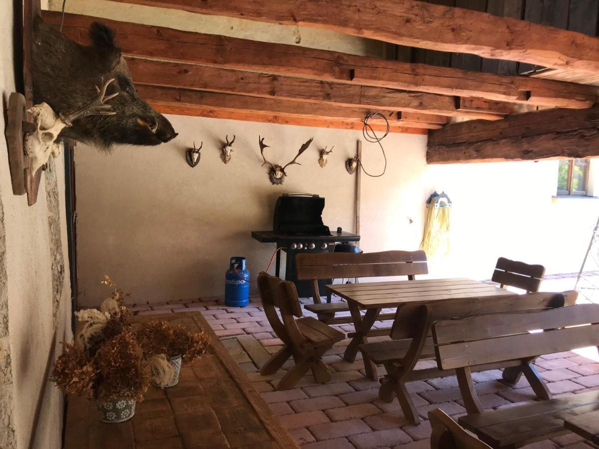 Zamecek Zdiky - Knizeci Apartman Bujanov Luaran gambar
